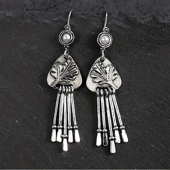 Vintage Boho Geometric Irregular Dangle Earrings - Picture 2 of 7